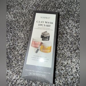 YLNALO clay mask trio NIB